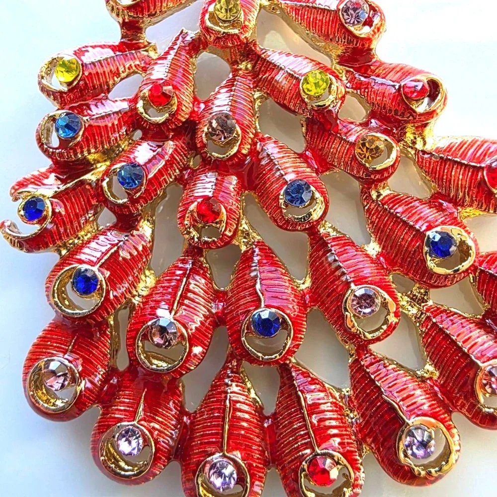 Betsey Johnson Peacock Pendant Necklace Gold-Tone Red Feather Rhinestone‎